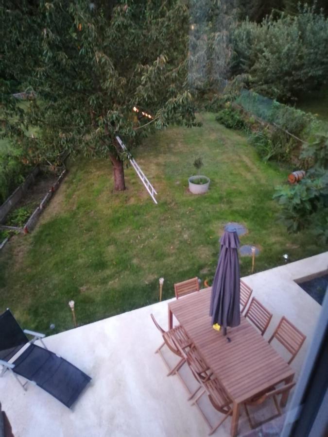 Au Repos Du Verger Couvrelles Exterior foto